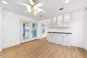 5738 Weeping Willow Rd, Houston, TX 77092 - Photo 10