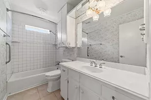 5738 Weeping Willow Rd, Houston, TX 77092 - Photo 12