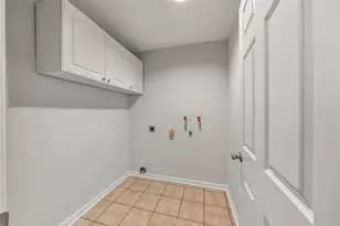 13819 Sheri Hollow Ln, Houston, TX 77082 - Photo 8