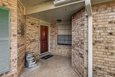 911 Woodfern Glen Lane, Pearland, TX 77584 - Photo 2
