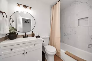 8631 Valley Ledge Dr, Houston, TX 77078 - Photo 20