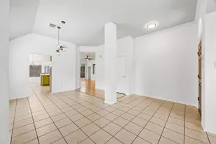 1929 Florida Dr, Seabrook, TX 77586 - Photo 4