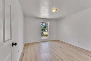 1019 Highland Woods Dr, Highlands, TX 77562 - Photo 26