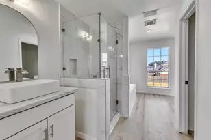 1019 Highland Woods Dr, Highlands, TX 77562 - Photo 22