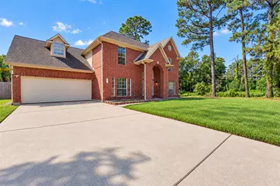 1019 Highland Woods Drive, Highlands, TX 77562 - Photo 2