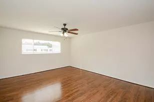 13282 Trail Hollow Dr, Houston, TX 77079 - Photo 24