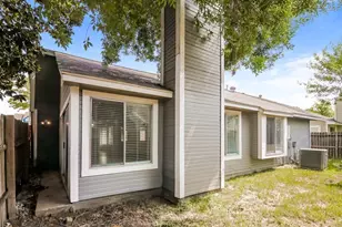 12723 Ashford Knoll Dr, Houston, TX 77082 - Photo 16