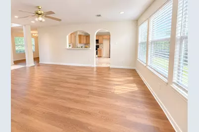 1307 S Teal Estates Circle, Fresno, TX 77545 - Photo 10