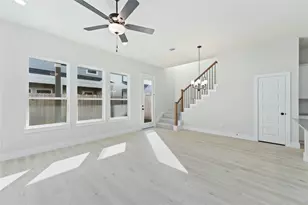 3010 La Rambla Dr, Houston, TX 77047 - Photo 6