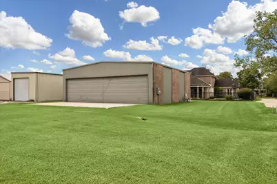 2103 Airline Drive, Friendswood, TX 77546 - Photo 46