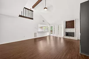 6203 Downwood Forest Dr, Houston, TX 77088 - Photo 16