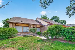 6203 Downwood Forest Dr, Houston, TX 77088 - Photo 4