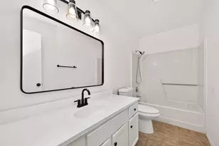 6203 Downwood Forest Dr, Houston, TX 77088 - Photo 30