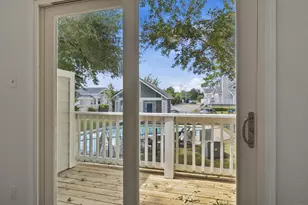 111 Dunbar Estates Dr, Friendswood, TX 77546 - Photo 12