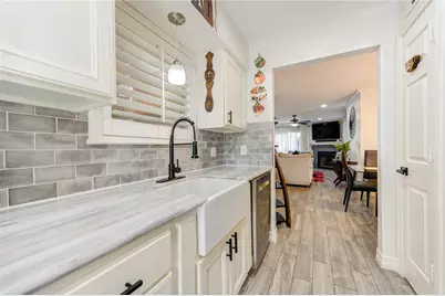 12550 Whittington Drive #305, Houston, TX 77077 - Photo 16
