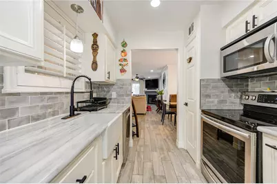 12550 Whittington Drive #305, Houston, TX 77077 - Photo 4