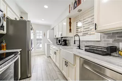 12550 Whittington Drive #305, Houston, TX 77077 - Photo 2