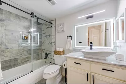 12550 Whittington Drive #305, Houston, TX 77077 - Photo 6