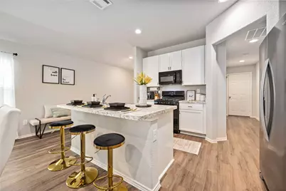 10527 Meadow Saffron Drive, Houston, TX 77016 - Photo 4