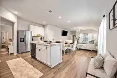 10527 Meadow Saffron Drive, Houston, TX 77016 - Photo 10