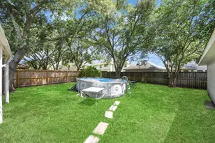 1503 Pine Ridge Ln, Pearland, TX 77581 - Photo 36