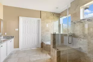 205 Rue Orleans St, Baytown, TX 77520 - Photo 38