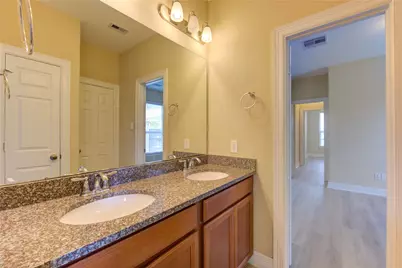 5530 Mangrove Creek Lane, Sugar Land, TX 77479 - Photo 24