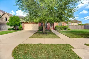 5530 Mangrove Creek Ln, Sugar Land, TX 77479 - Photo 4