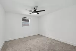 6735 Grovewood Ln, Houston, TX 77008 - Photo 20