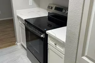 3608 Ocee St, Houston, TX 77063 - Photo 12