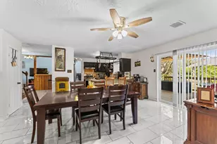 228 April Waters Dr W, Conroe, TX 77356 - Photo 16