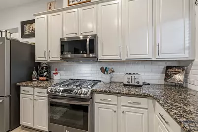 511 Oak Ridge Grove Circle, Spring, TX 77386 - Photo 14