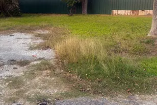 2220 Gladys St, Beaumont, TX 77701 - Photo 1