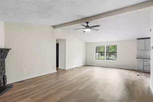 2359 Virginia Ct, Montgomery, TX 77316 - Photo 14