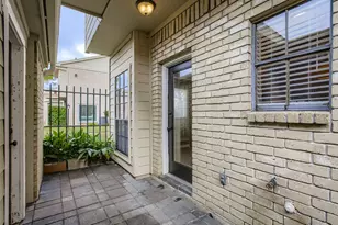 800 Country Pl Dr, Houston, TX 77079 - Photo 20