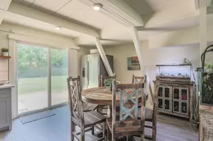 2575 Cliff Dr, Dickinson, TX 77539 - Photo 14