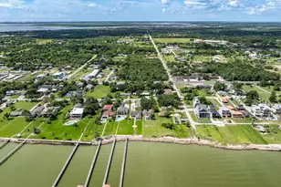 2575 Cliff Dr, Dickinson, TX 77539 - Photo 36