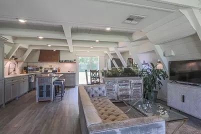 2575 Cliff Drive, Dickinson, TX 77539 - Photo 6