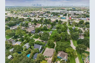 327 W 31st Street, Houston, TX 77018 - Photo 14