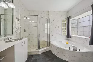 327 W 31st St, Houston, TX 77018 - Photo 28