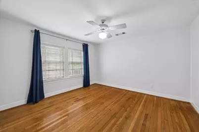 327 W 31st Street, Houston, TX 77018 - Photo 24