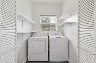 327 W 31st St, Houston, TX 77018 - Photo 34