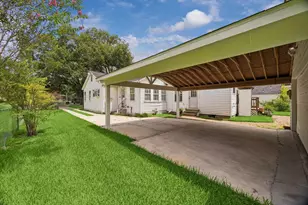 327 W 31st St, Houston, TX 77018 - Photo 6