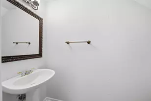5531 Cranston Ct, Sugar Land, TX 77479 - Photo 14