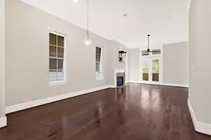 1750 W 23rd St, Houston, TX 77008 - Photo 10