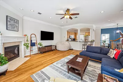 107 Detering Street #B, Houston, TX 77007 - Photo 8
