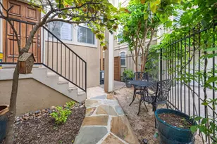 107 Detering St, Houston, TX 77007 - Photo 4