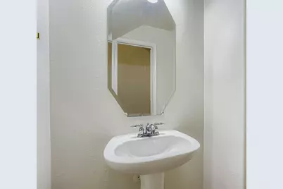 826 Forest Hillside Lane, Houston, TX 77067 - Photo 12