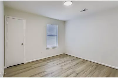 826 Forest Hillside Lane, Houston, TX 77067 - Photo 20