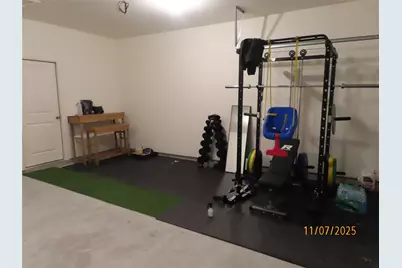 7127 Kason Falls Court, Houston, TX 77049 - Photo 12